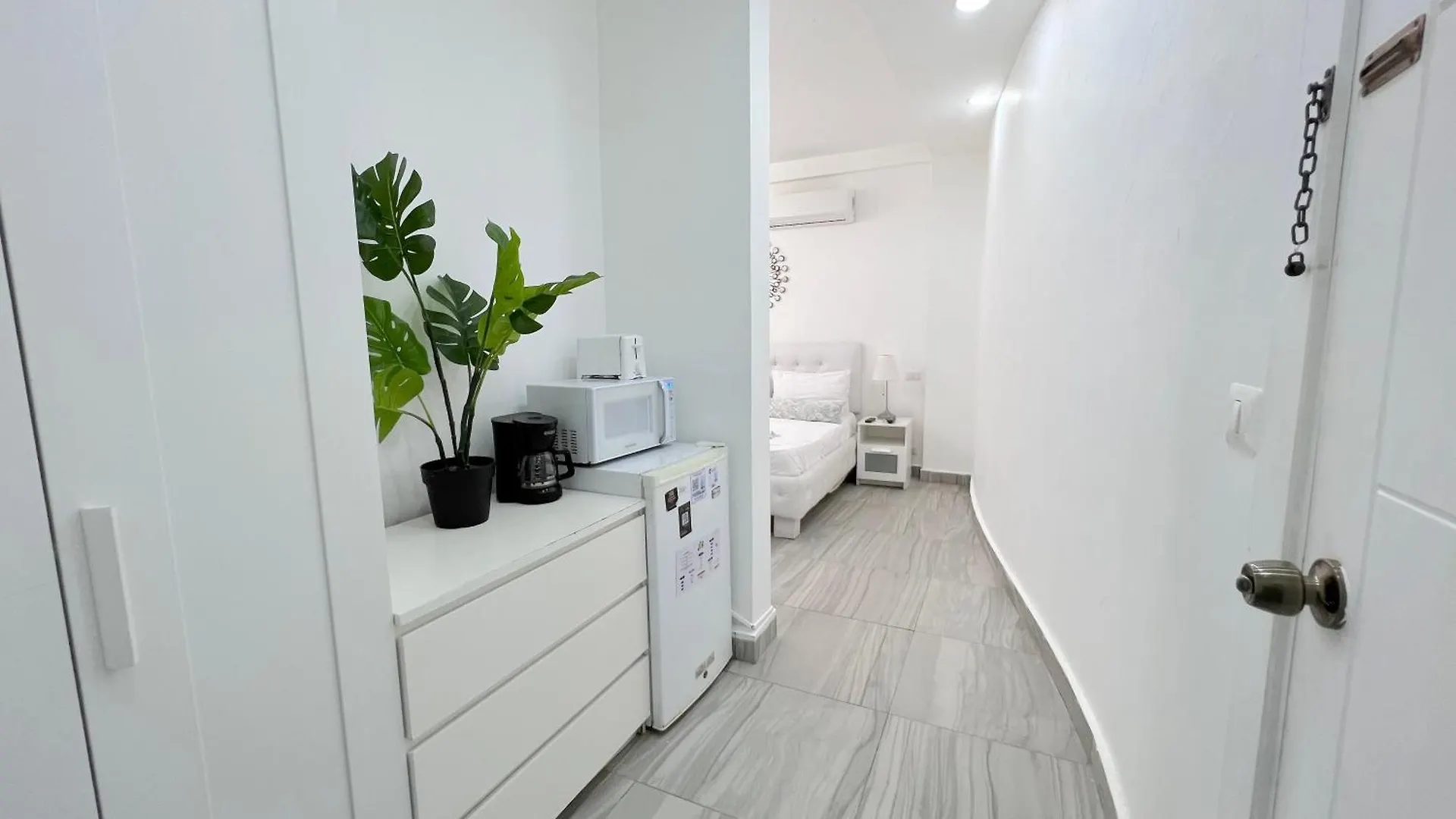 Vacation Suites With Rooftop Pool, Beach Club, Spa, Restaurants - Playa Los Corales Punta Cana Hotel