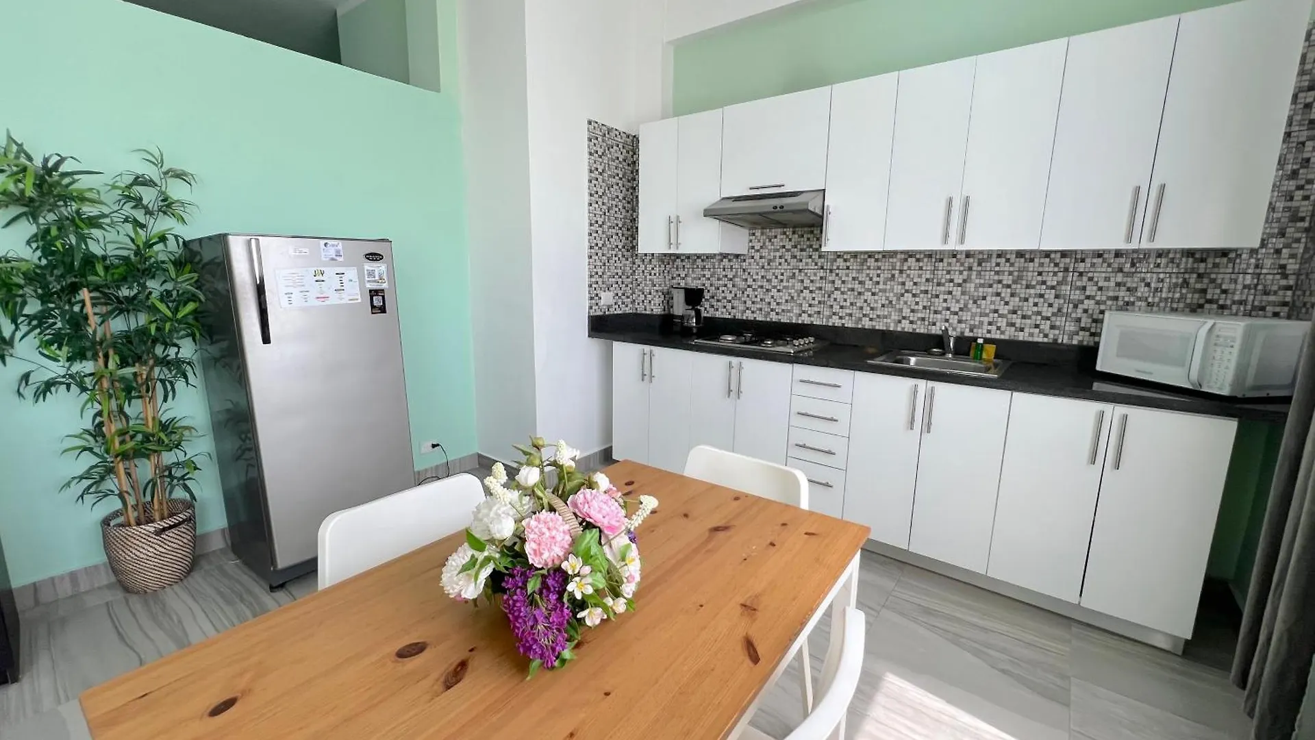 ***** Hotel Vacation Suites With Rooftop Pool, Beach Club, Spa, Restaurants - Playa Los Corales Punta Cana Dominican Republic